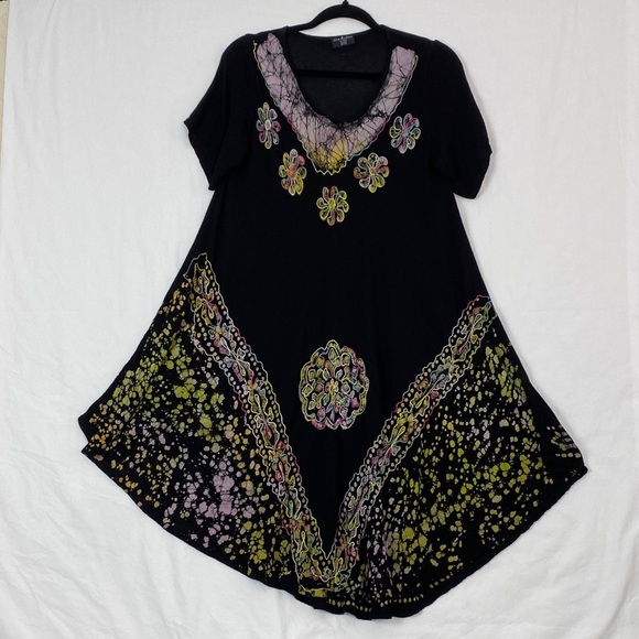 Shiva Fashions Umbrella Dress Black with Floral Patterns Midi Length - Picture 1 of 14